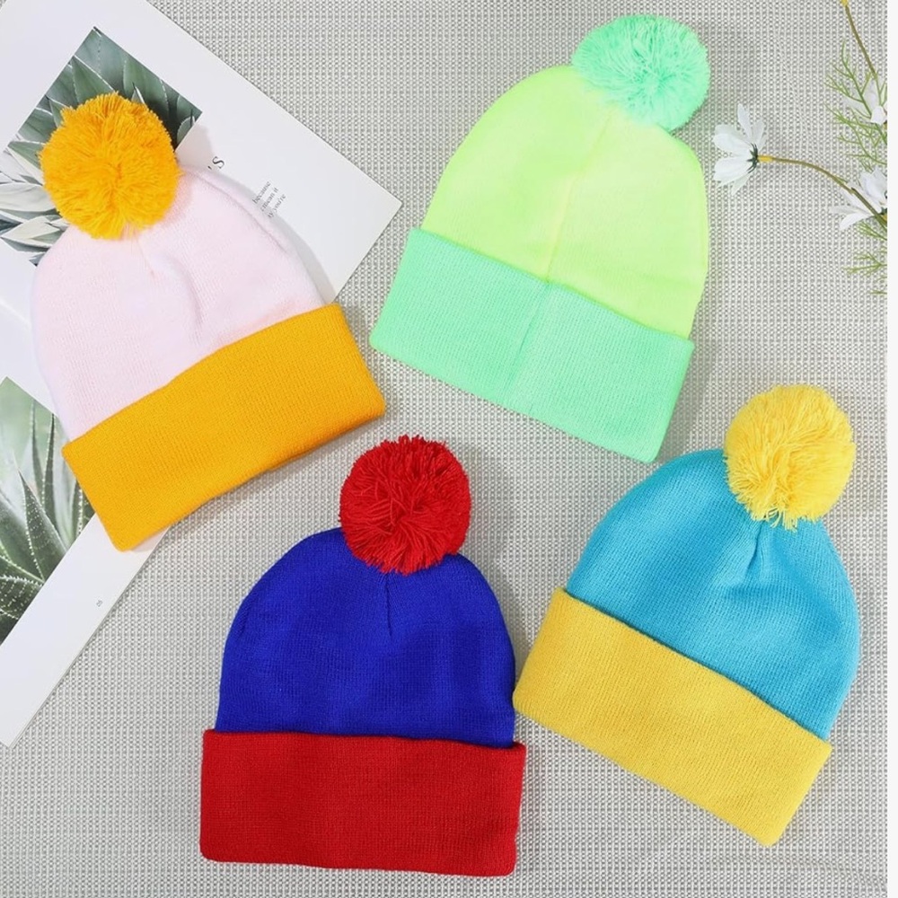 Winter colored 4 pieces Custome knit Pom Bennie’s